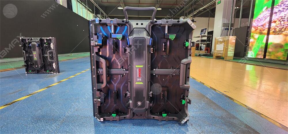 1715671801516667.jpg d759ae646af2d402340a3146a5fc016.jpg